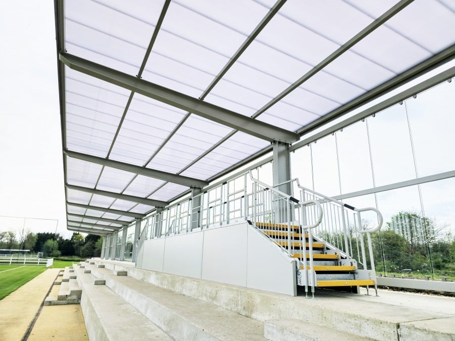 Creating a temporary walkway