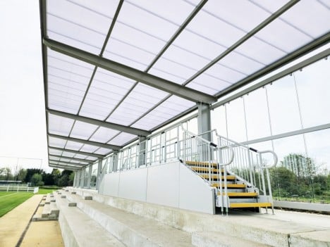 Creating a temporary walkway